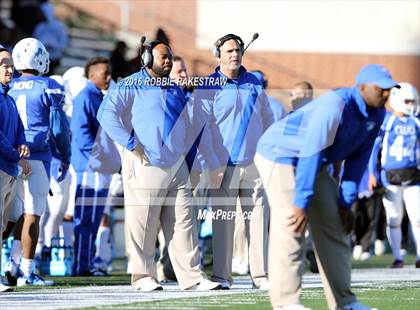 Thumbnail 1 in Tyler vs. Dallas Jesuit (UIL 6A Area Playoff) photogallery.