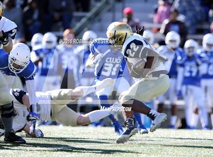 Thumbnail 3 in Tyler vs. Dallas Jesuit (UIL 6A Area Playoff) photogallery.