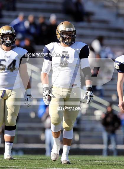 Thumbnail 1 in Tyler vs. Dallas Jesuit (UIL 6A Area Playoff) photogallery.