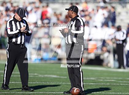 Thumbnail 1 in Tyler vs. Dallas Jesuit (UIL 6A Area Playoff) photogallery.