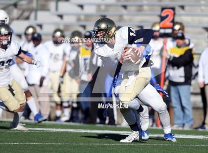 Thumbnail 2 in Tyler vs. Dallas Jesuit (UIL 6A Area Playoff) photogallery.