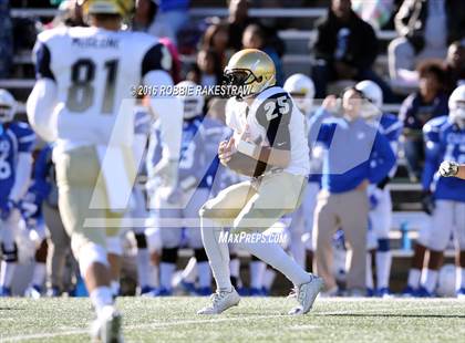 Thumbnail 1 in Tyler vs. Dallas Jesuit (UIL 6A Area Playoff) photogallery.