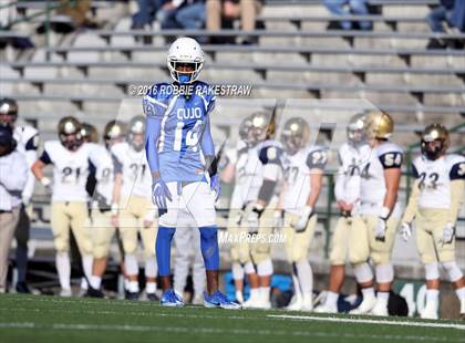 Thumbnail 2 in Tyler vs. Dallas Jesuit (UIL 6A Area Playoff) photogallery.
