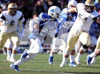 Thumbnail 2 in Tyler vs. Dallas Jesuit (UIL 6A Area Playoff) photogallery.