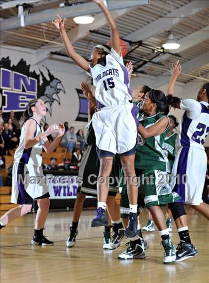 Thumbnail 2 in Rodriguez @ Franklin (CIF SJS Playoffs) photogallery.