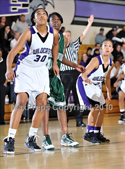 Thumbnail 2 in Rodriguez @ Franklin (CIF SJS Playoffs) photogallery.