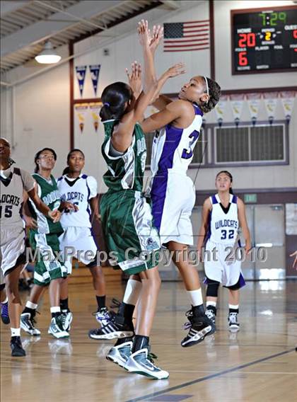 Thumbnail 3 in Rodriguez @ Franklin (CIF SJS Playoffs) photogallery.