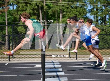 Thumbnail 1 in UIL 6A Track & Field Area 13&14 (110M Hurdles) photogallery.