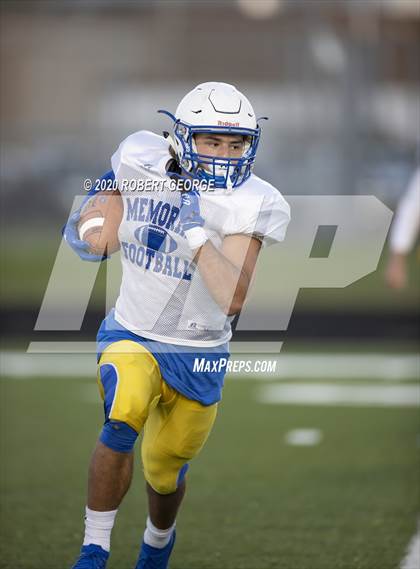 Thumbnail 1 in Catholic Memorial vs Muskego (Scrimmage) photogallery.