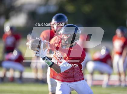 Thumbnail 2 in Catholic Memorial vs Muskego (Scrimmage) photogallery.