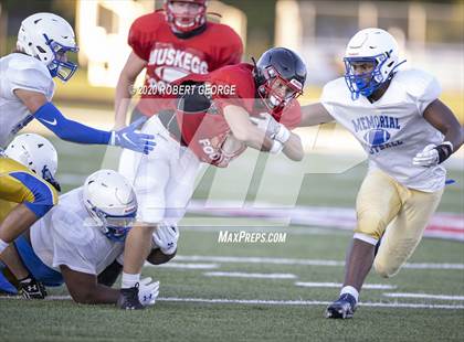 Thumbnail 3 in Catholic Memorial vs Muskego (Scrimmage) photogallery.