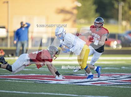 Thumbnail 3 in Catholic Memorial vs Muskego (Scrimmage) photogallery.