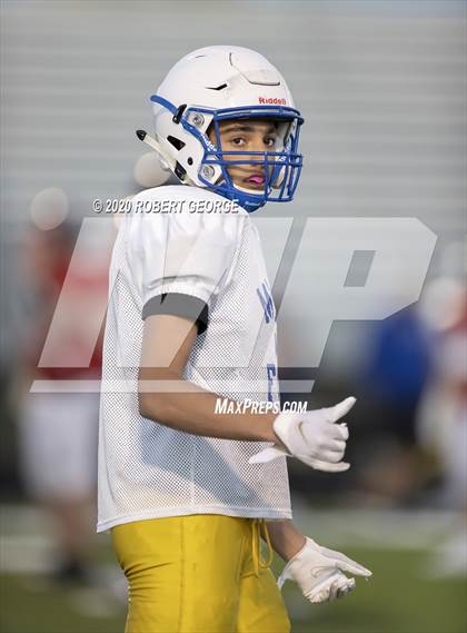 Thumbnail 1 in Catholic Memorial vs Muskego (Scrimmage) photogallery.