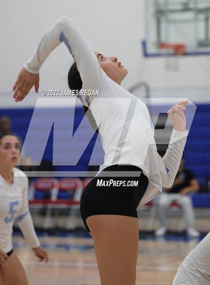 Thumbnail 3 in Sequoia @ Hillsdale photogallery.