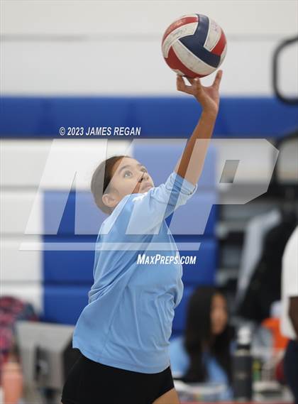 Thumbnail 1 in Sequoia @ Hillsdale photogallery.