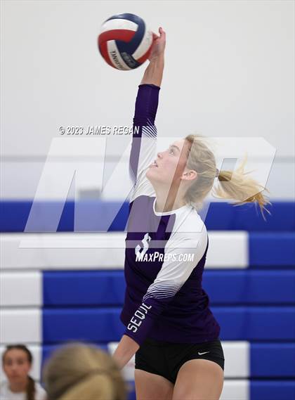 Thumbnail 2 in Sequoia @ Hillsdale photogallery.