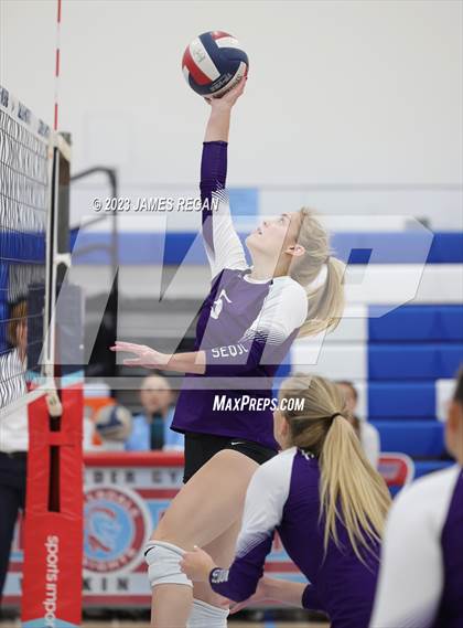 Thumbnail 1 in Sequoia @ Hillsdale photogallery.