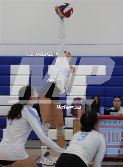 Thumbnail 1 in Sequoia @ Hillsdale photogallery.