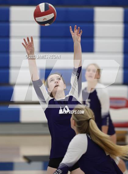 Thumbnail 3 in Sequoia @ Hillsdale photogallery.