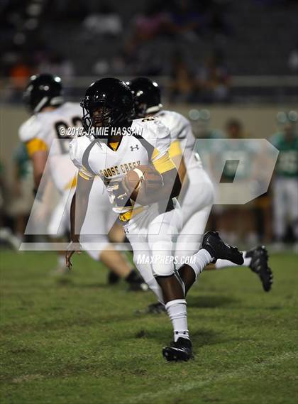 Thumbnail 2 in Bishop England vs Goose Creek (Sertoma Classic) photogallery.