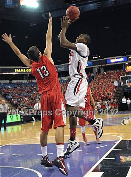 Thumbnail 1 in Antelope vs. Lodi (CIF SJS D2 Final) photogallery.