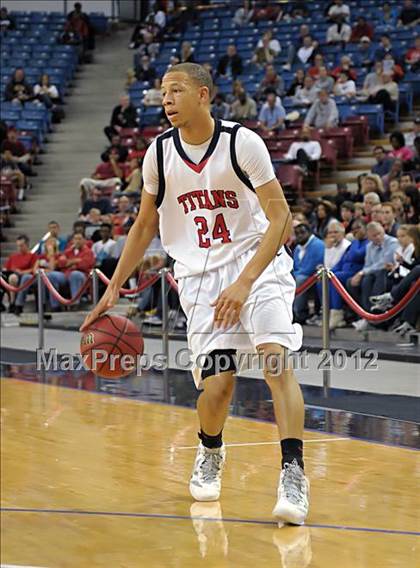Thumbnail 1 in Antelope vs. Lodi (CIF SJS D2 Final) photogallery.