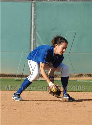 Thumbnail 2 in San Pedro vs. El Camino Real (CIF LA City  Section Final) photogallery.