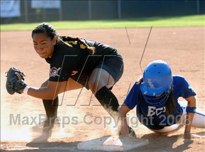 Thumbnail 3 in San Pedro vs. El Camino Real (CIF LA City  Section Final) photogallery.