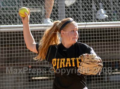 Thumbnail 3 in San Pedro vs. El Camino Real (CIF LA City  Section Final) photogallery.