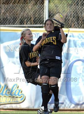Thumbnail 2 in San Pedro vs. El Camino Real (CIF LA City  Section Final) photogallery.