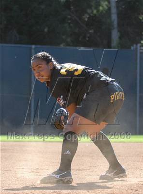 Thumbnail 3 in San Pedro vs. El Camino Real (CIF LA City  Section Final) photogallery.
