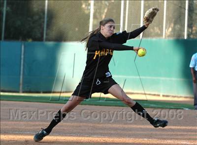 Thumbnail 3 in San Pedro vs. El Camino Real (CIF LA City  Section Final) photogallery.