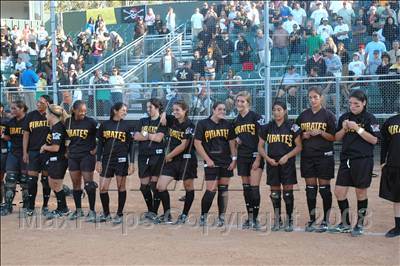 Thumbnail 3 in San Pedro vs. El Camino Real (CIF LA City  Section Final) photogallery.