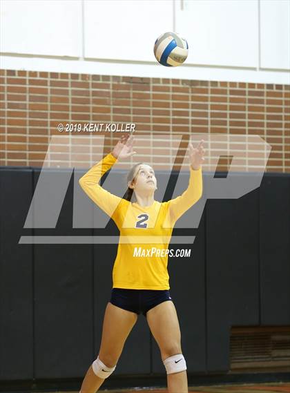 Thumbnail 2 in Fraser @ Utica photogallery.