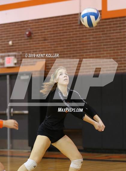 Thumbnail 3 in Fraser @ Utica photogallery.
