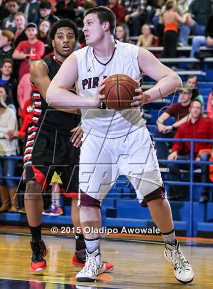 Thumbnail 1 in Wylie vs. Rockwall-Heath (UIL 5A Division I Area Playoff) photogallery.