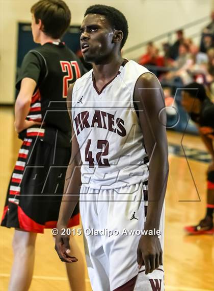 Thumbnail 3 in Wylie vs. Rockwall-Heath (UIL 5A Division I Area Playoff) photogallery.