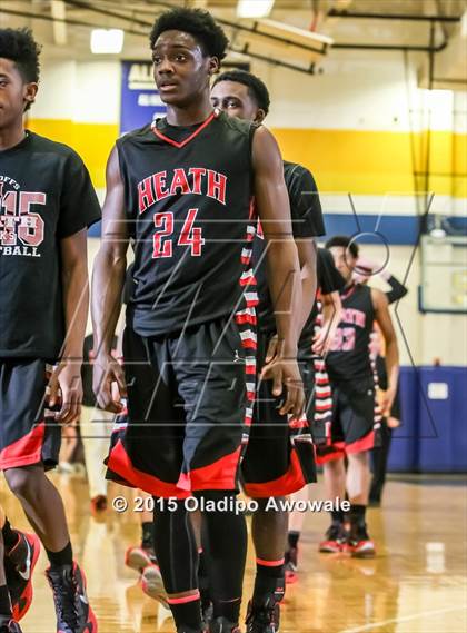 Thumbnail 2 in Wylie vs. Rockwall-Heath (UIL 5A Division I Area Playoff) photogallery.