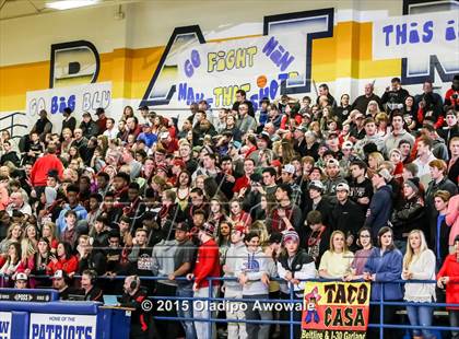 Thumbnail 2 in Wylie vs. Rockwall-Heath (UIL 5A Division I Area Playoff) photogallery.