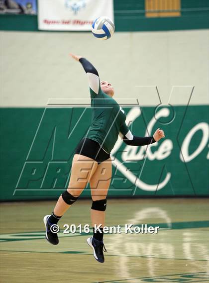 Thumbnail 1 in Bloomfield Hills @ Lake Orion photogallery.