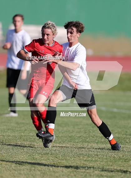 Thumbnail 1 in Fernley @ Truckee photogallery.