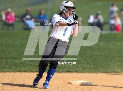 Thumbnail 3 in Middletown @ Williamsport (Williamsport Tournament) photogallery.