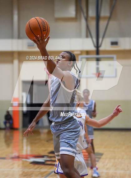 Thumbnail 2 in Baker vs. Daphne photogallery.