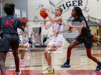 Thumbnail 3 in Central of Clay County vs. Piedmont photogallery.