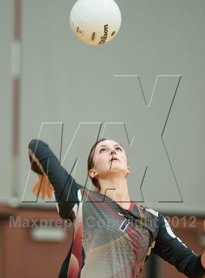 Thumbnail 2 in Poway vs Torrey Pines (CIF SDS D1 Final) photogallery.