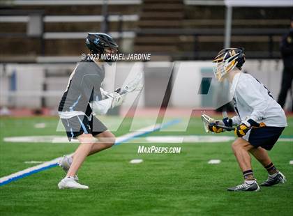 Thumbnail 1 in Bellevue (WA) vs Lakeridge (OR) photogallery.