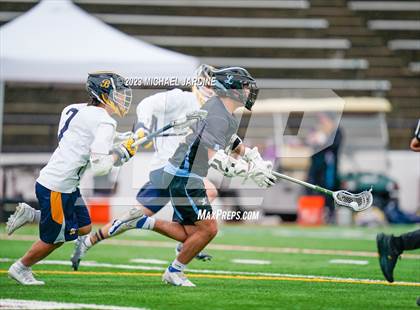 Thumbnail 3 in Bellevue (WA) vs Lakeridge (OR) photogallery.
