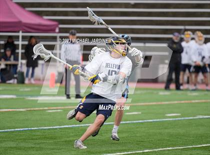 Thumbnail 1 in Bellevue (WA) vs Lakeridge (OR) photogallery.
