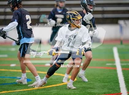 Thumbnail 2 in Bellevue (WA) vs Lakeridge (OR) photogallery.