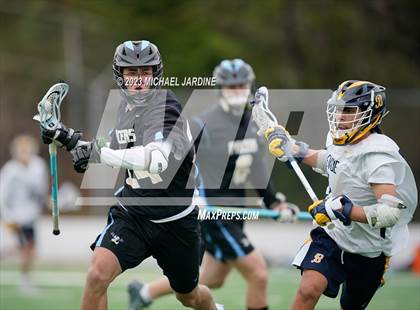 Thumbnail 1 in Bellevue (WA) vs Lakeridge (OR) photogallery.